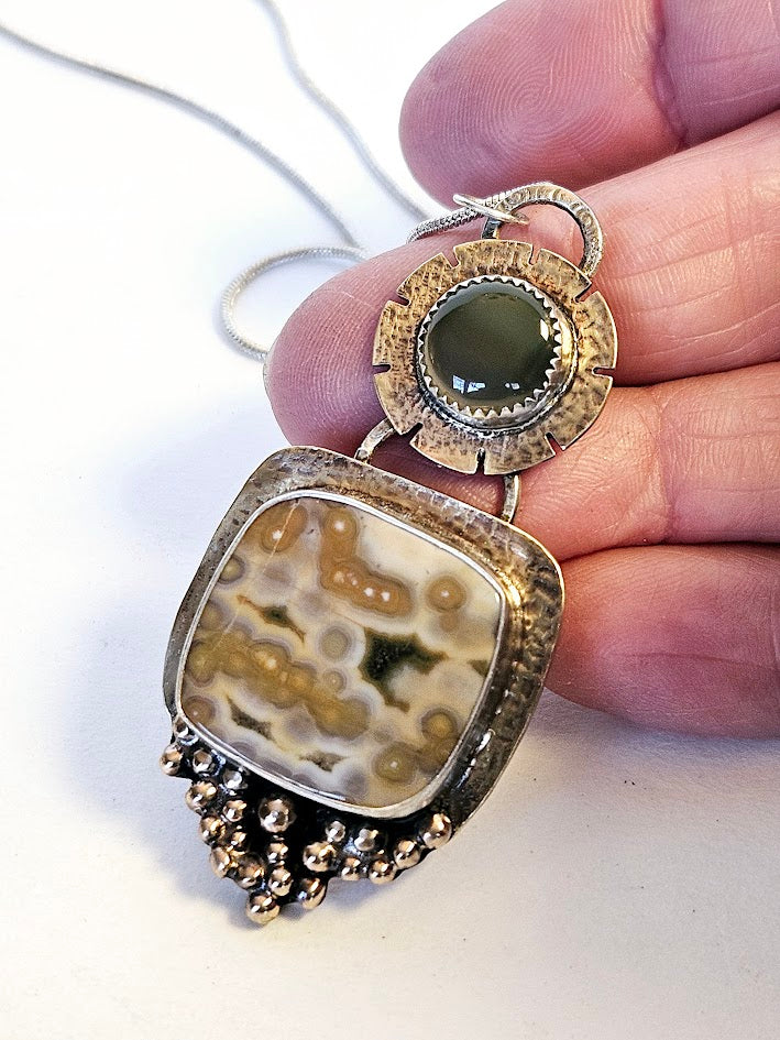 Verdant Cascade Pendant